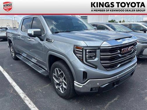 Sterling Metallic 2023 GMC Sierra 1500 SLT