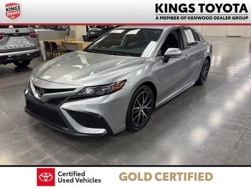 Celestial Silver Metallic 2023 Toyota Camry SE