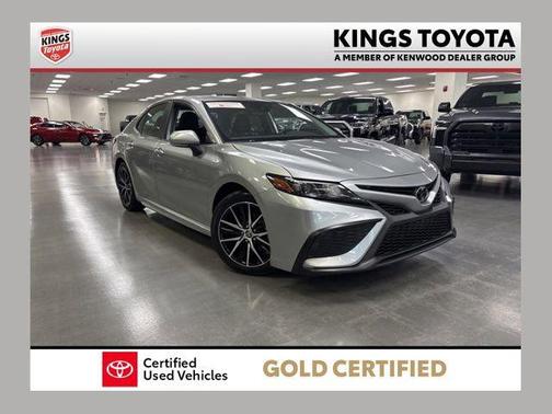 Celestial Silver Metallic 2023 Toyota Camry SE
