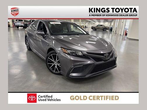 Celestial Silver Metallic 2023 Toyota Camry SE