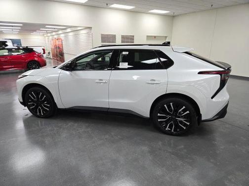 Pearl 2026 Toyota bZ Limited