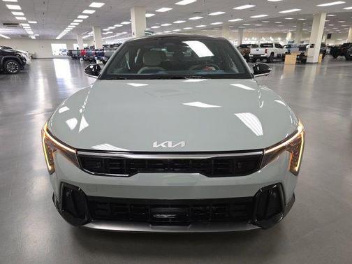 Morning Haze 2025 Kia K4 GT-Line Turbo