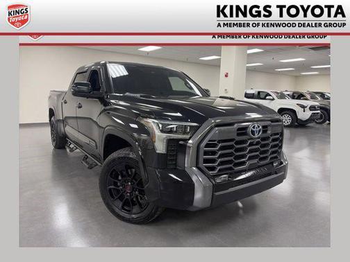 2024 Toyota Tundra Hybrid Platinum