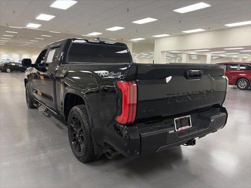 2024 Toyota Tundra Hybrid Platinum