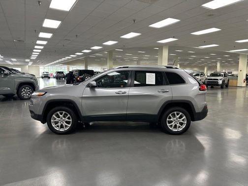 Billet Silver Metallic Clearcoat 2016 Jeep Cherokee Latitude
