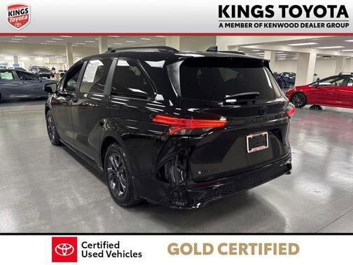 2025 Toyota Sienna XSE 7 Passenger