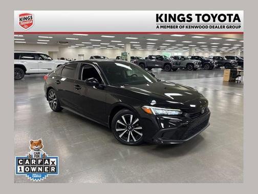 Crystal Black Pearl 2022 Honda Civic EX