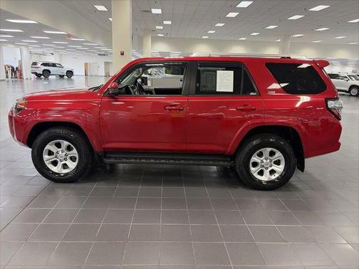 Barcelona Red Metallic 2017 Toyota 4Runner SR5