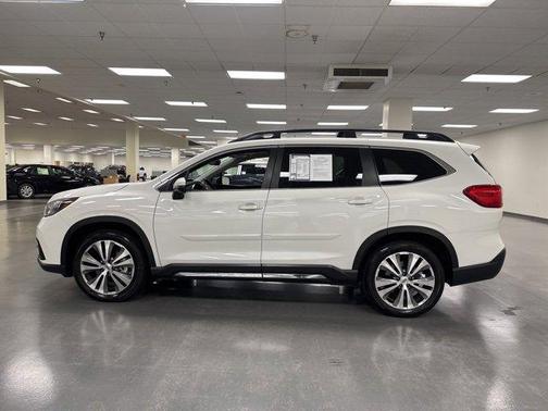 2022 Subaru Ascent Limited 8-Passenger