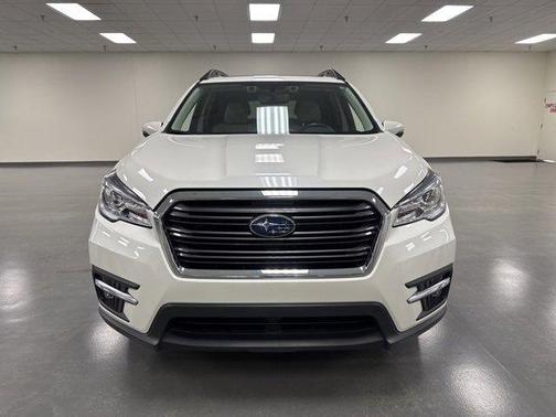 2022 Subaru Ascent Limited 8-Passenger