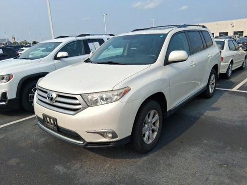 2011 Toyota Highlander Base