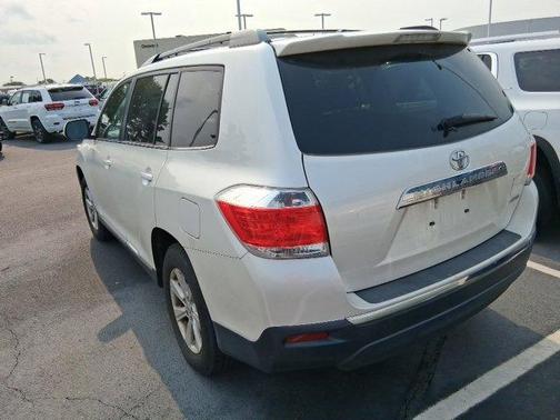 2011 Toyota Highlander Base