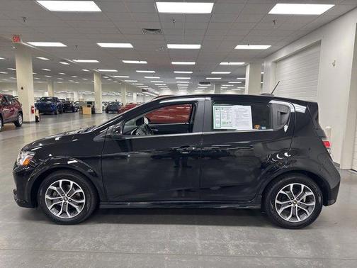 2017 Chevrolet Sonic LT