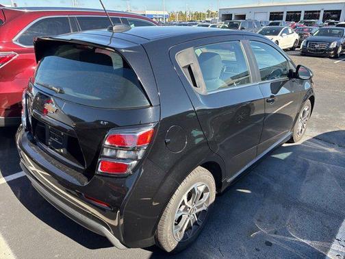 2017 Chevrolet Sonic LT