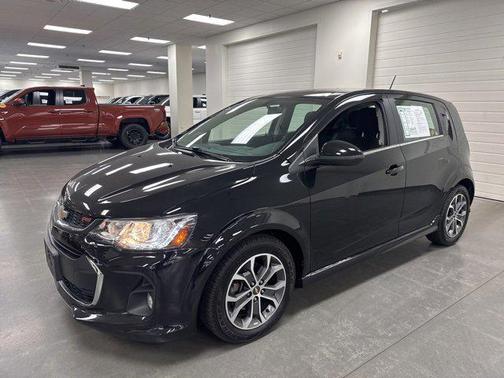 2017 Chevrolet Sonic LT