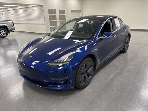 2020 Tesla Model 3 Standard Range Plus