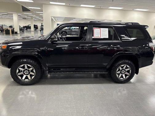 2022 Toyota 4Runner TRD Off Road Premium