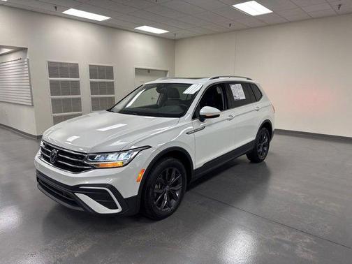 2023 Volkswagen Tiguan 2.0T SE 4MOTION