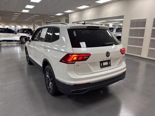 2023 Volkswagen Tiguan 2.0T SE 4MOTION