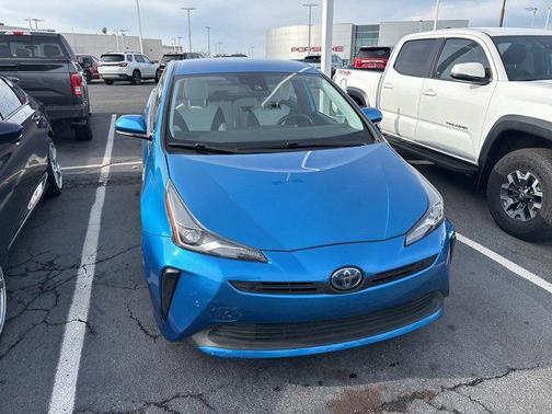 2019 Toyota Prius XLE