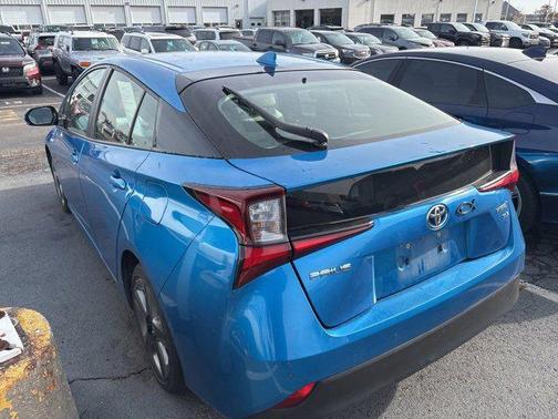 2019 Toyota Prius XLE