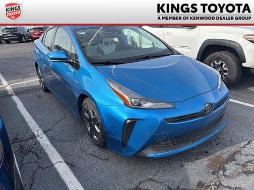 2019 Toyota Prius XLE
