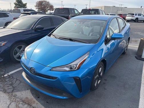 2019 Toyota Prius XLE