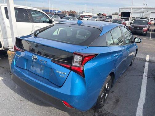 2019 Toyota Prius XLE