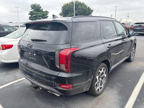 Becketts Black 2021 Hyundai PALISADE Calligraphy