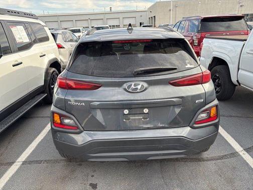 2020 Hyundai KONA SEL Plus