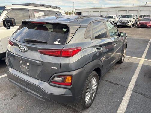 2020 Hyundai KONA SEL Plus