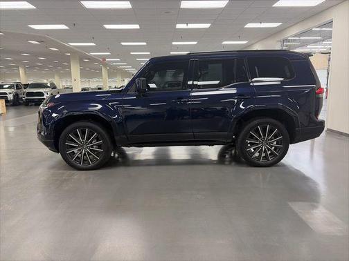 Mica 2024 Lexus GX 550 Luxury+