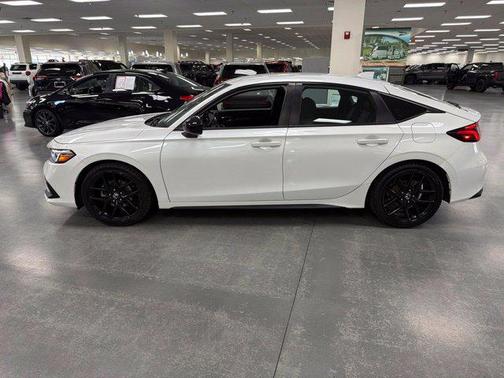 Platinum White Pearl 2022 Honda Civic Sport