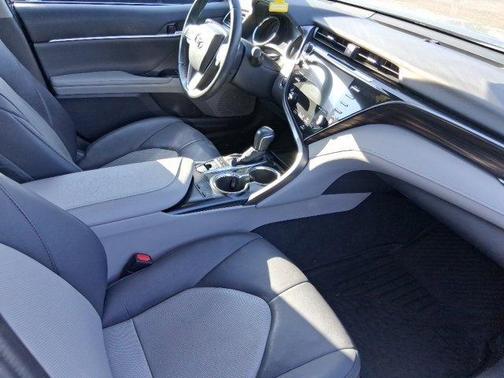 2020 Toyota Camry XLE