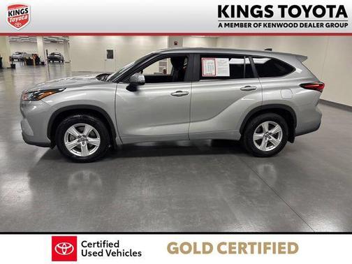 Celestial Silver Metallic 2025 Toyota Highlander LE