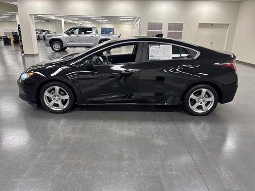 2018 Chevrolet Volt LT
