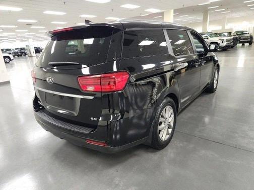 2020 Kia Sedona EX