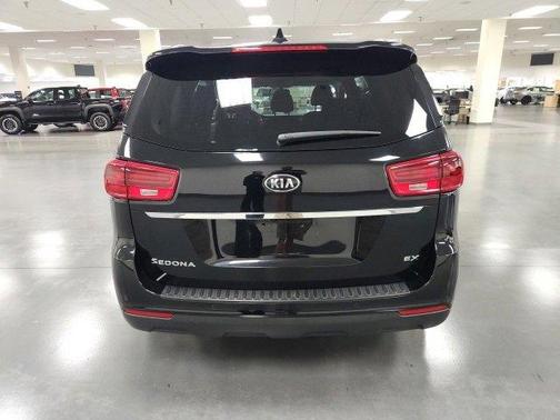 2020 Kia Sedona EX
