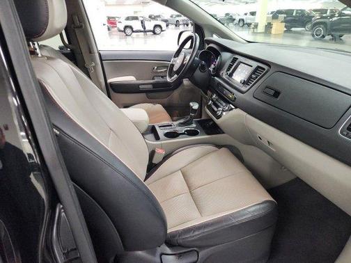 2020 Kia Sedona EX