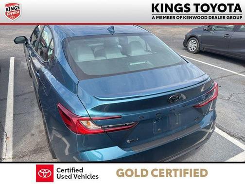 Ocean 2025 Toyota Camry SE