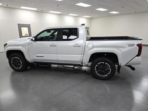 Pearl 2026 Toyota Tacoma TRD Sport