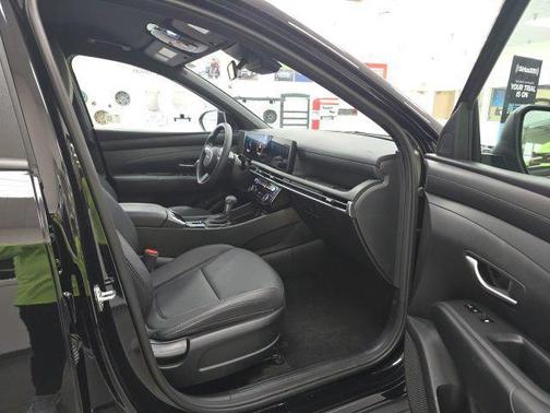 Phantom Black 2025 Hyundai SANTA CRUZ SEL