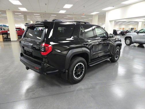 2026 Toyota 4Runner TRD Off Road Premium