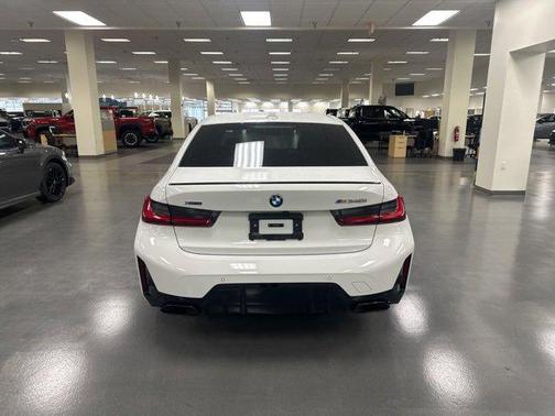 2025 BMW M340 xDrive