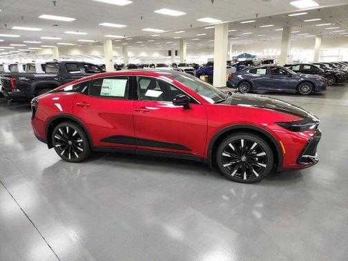 2026 Toyota Crown Platinum