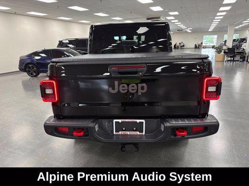 Black Clearcoat 2024 Jeep Gladiator Rubicon