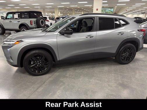 Sterling Gray Metallic 2025 Chevrolet Trax FWD ACTIV