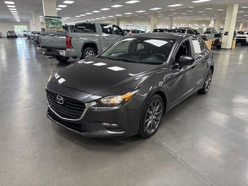 Machine Gray Metallic 2018 Mazda Mazda3 Touring