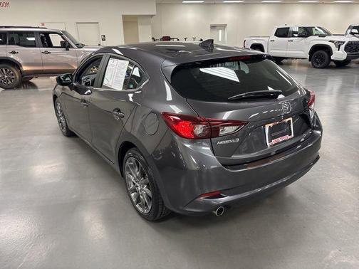 Machine Gray Metallic 2018 Mazda Mazda3 Touring