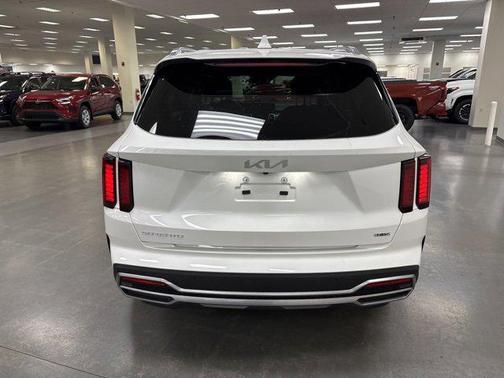 2023 Kia Sorento Hybrid EX